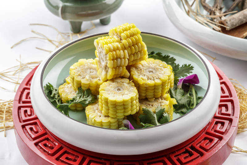 新鲜火锅食材玉米段图片