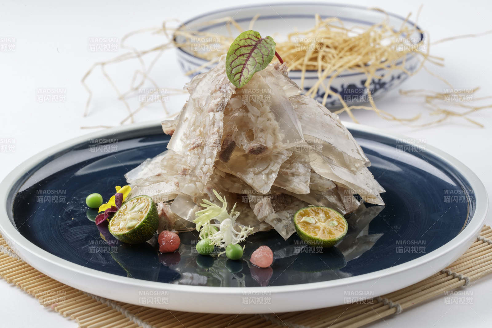 水晶皮冻肉糜片图片