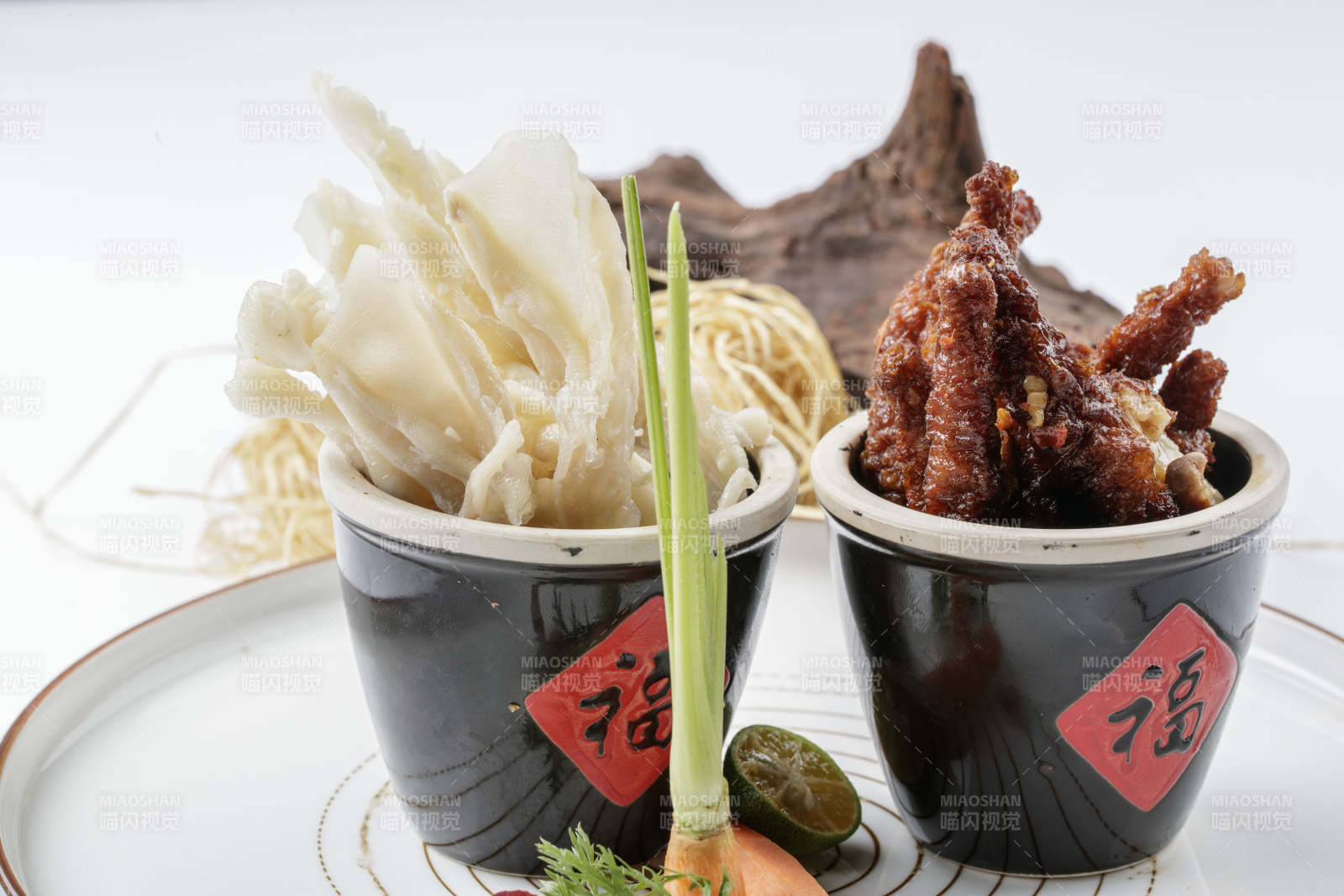 鸡同鸭讲鸭掌凤爪图片