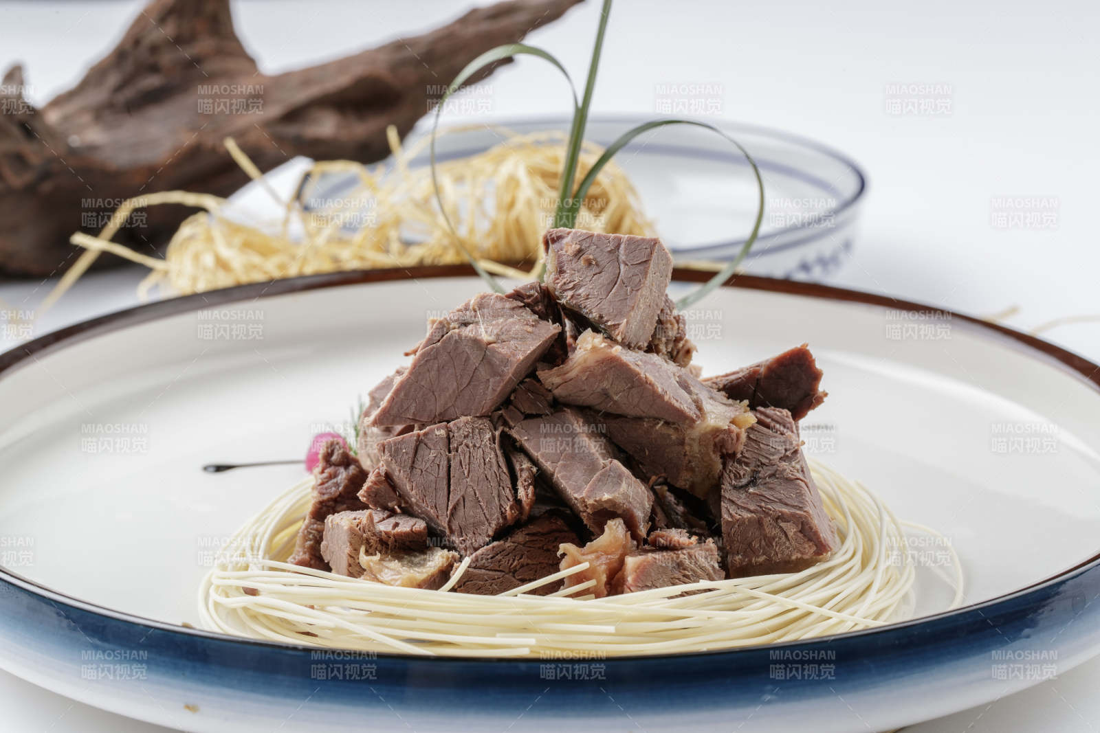 五香酱牛肉图片