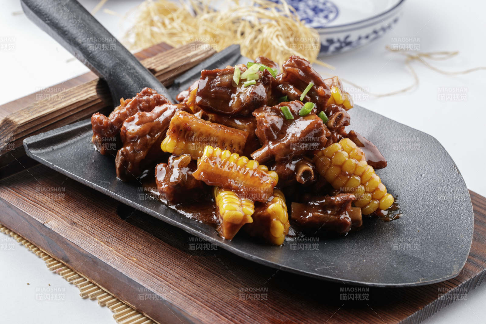 玉米烧小排图片