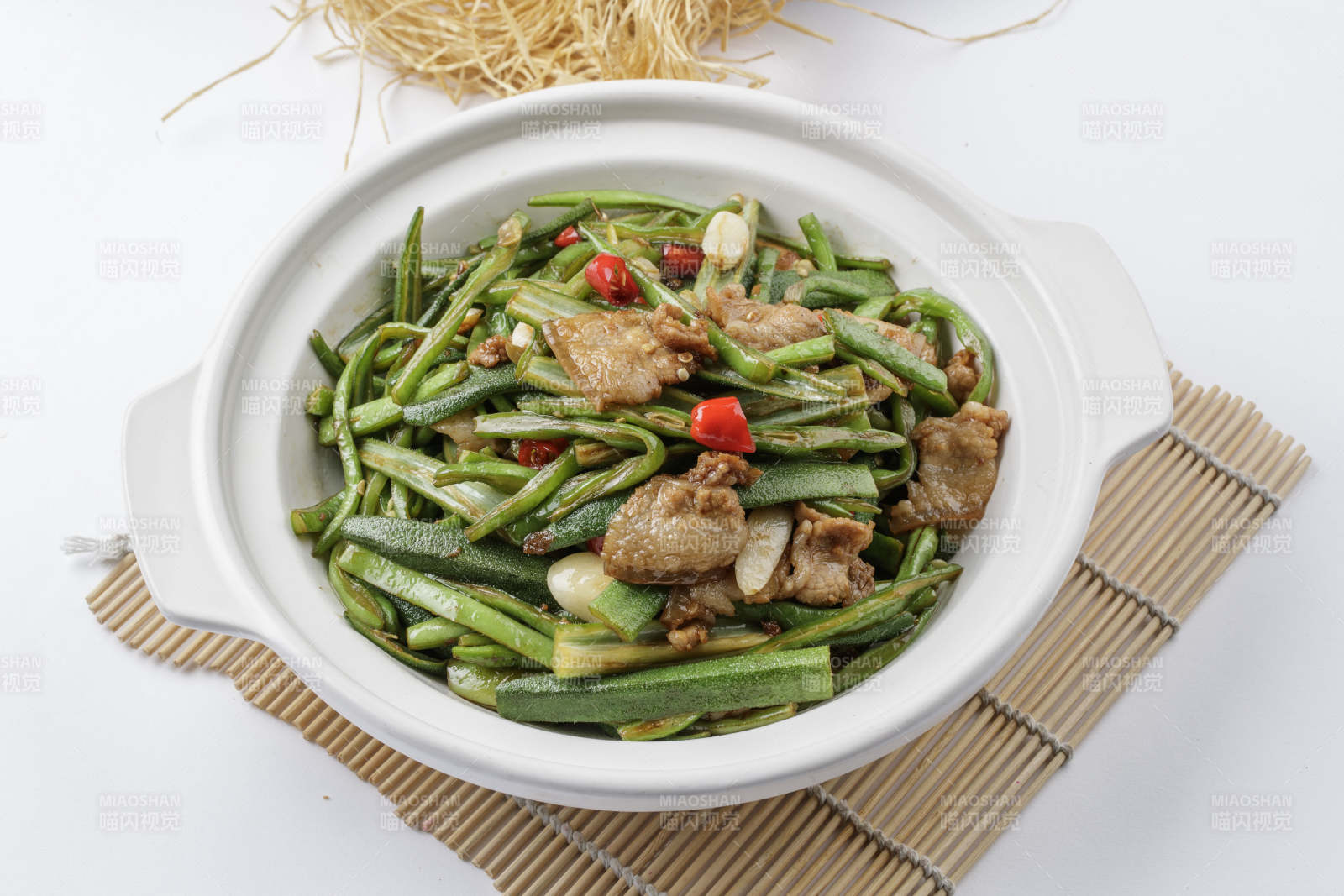 秋葵杭椒小炒肉图片