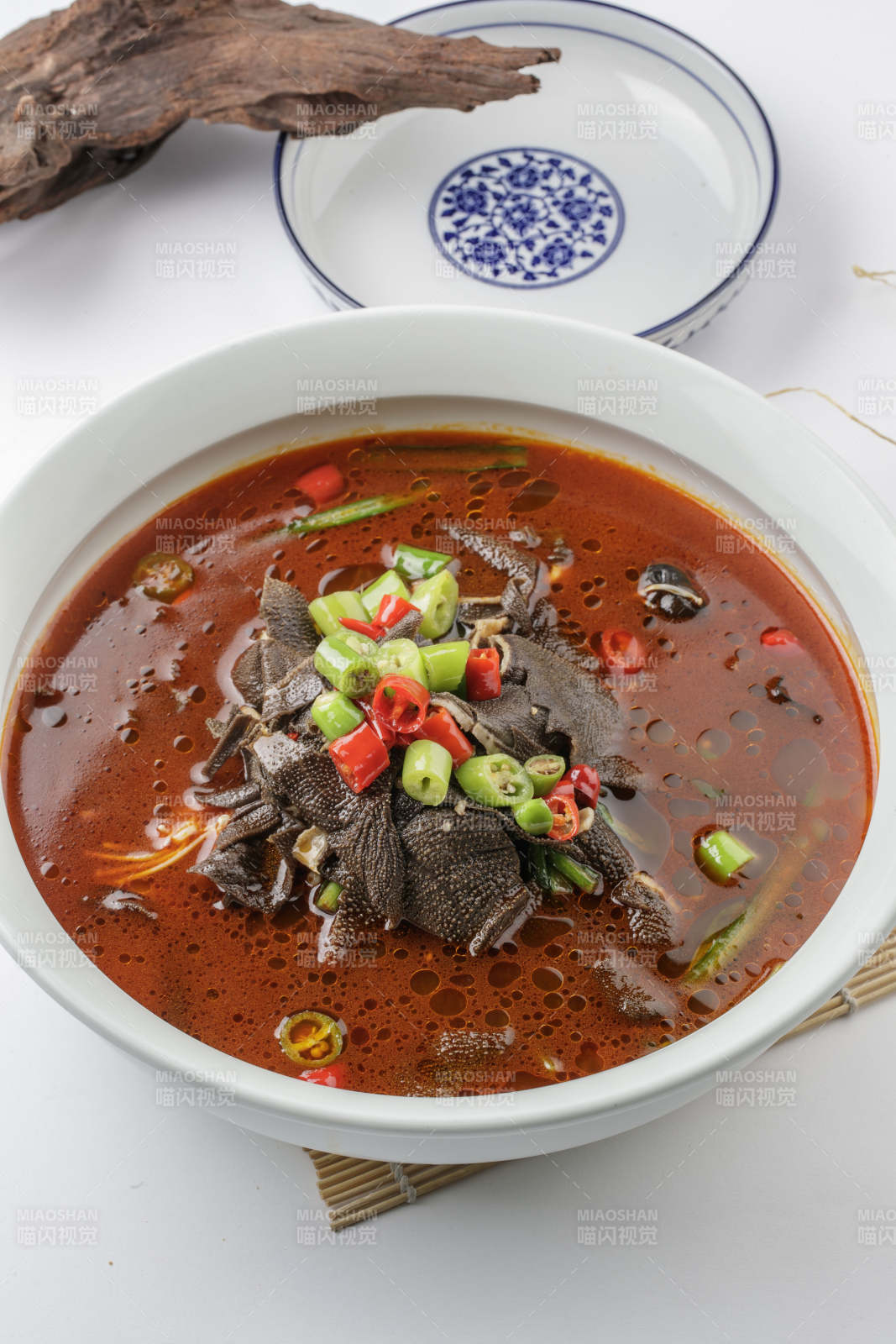 红油水煮毛肚图片