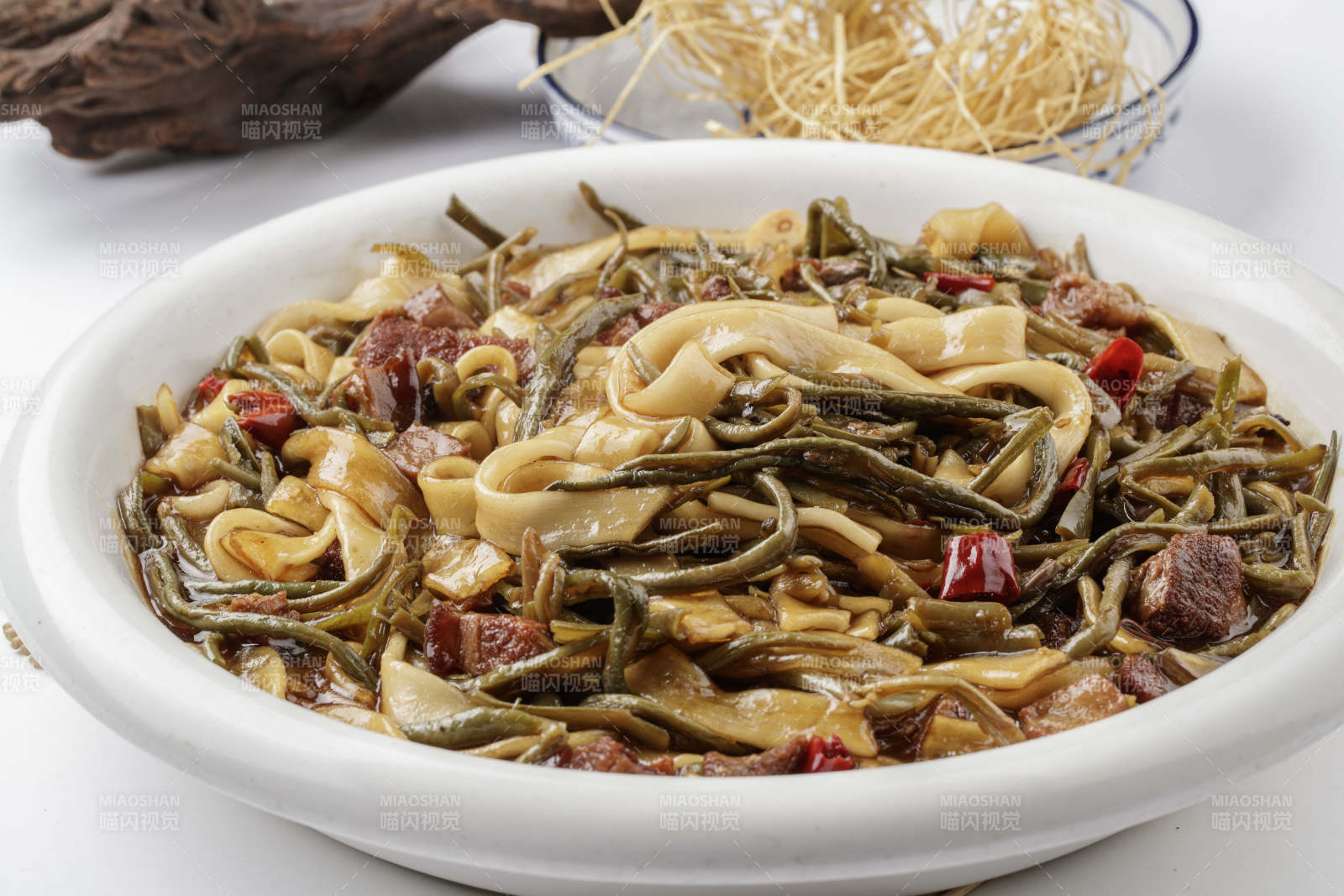 美味农家乱炖图片