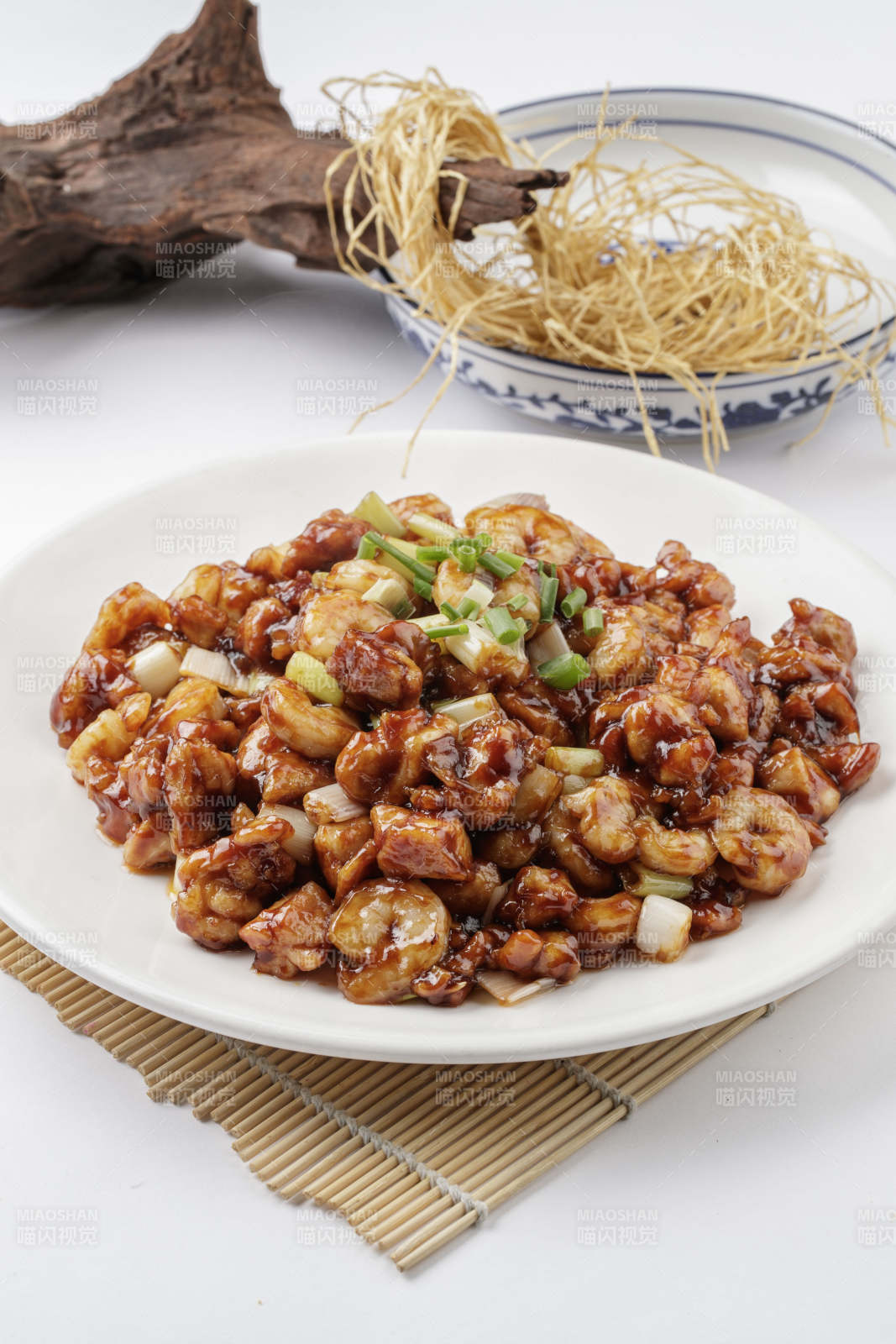 京酱腰果肉丁图片