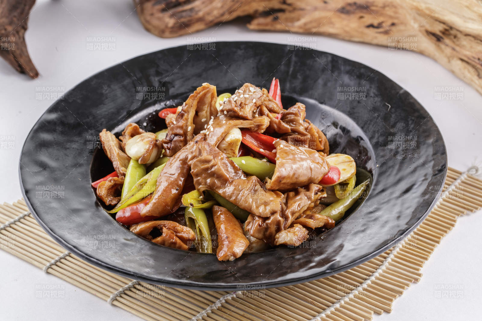 家常溜肥肠图片