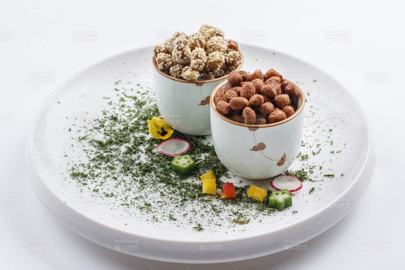 双味花生拼图片