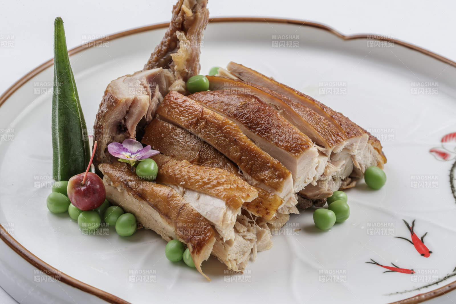 中餐美食熏酱烧鸡图片