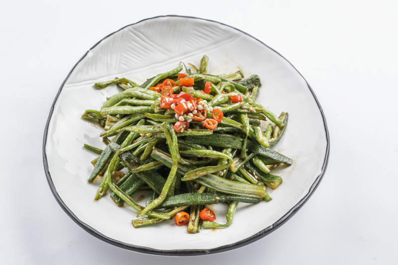 剁椒豇豆炒秋葵图片
