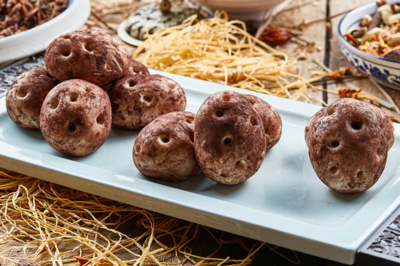 仿真杂粮香菇包图片