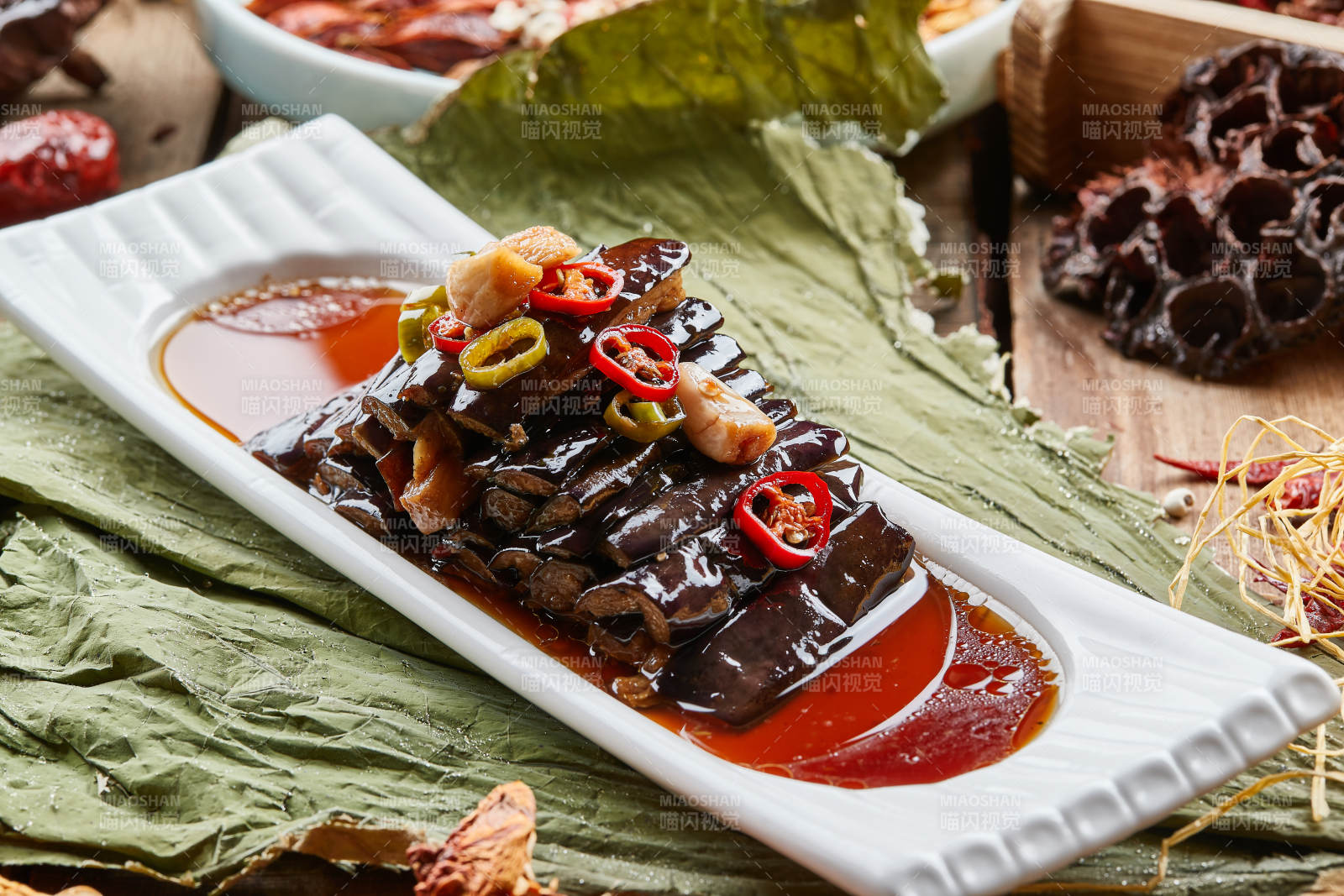 红油蒸茄条图片