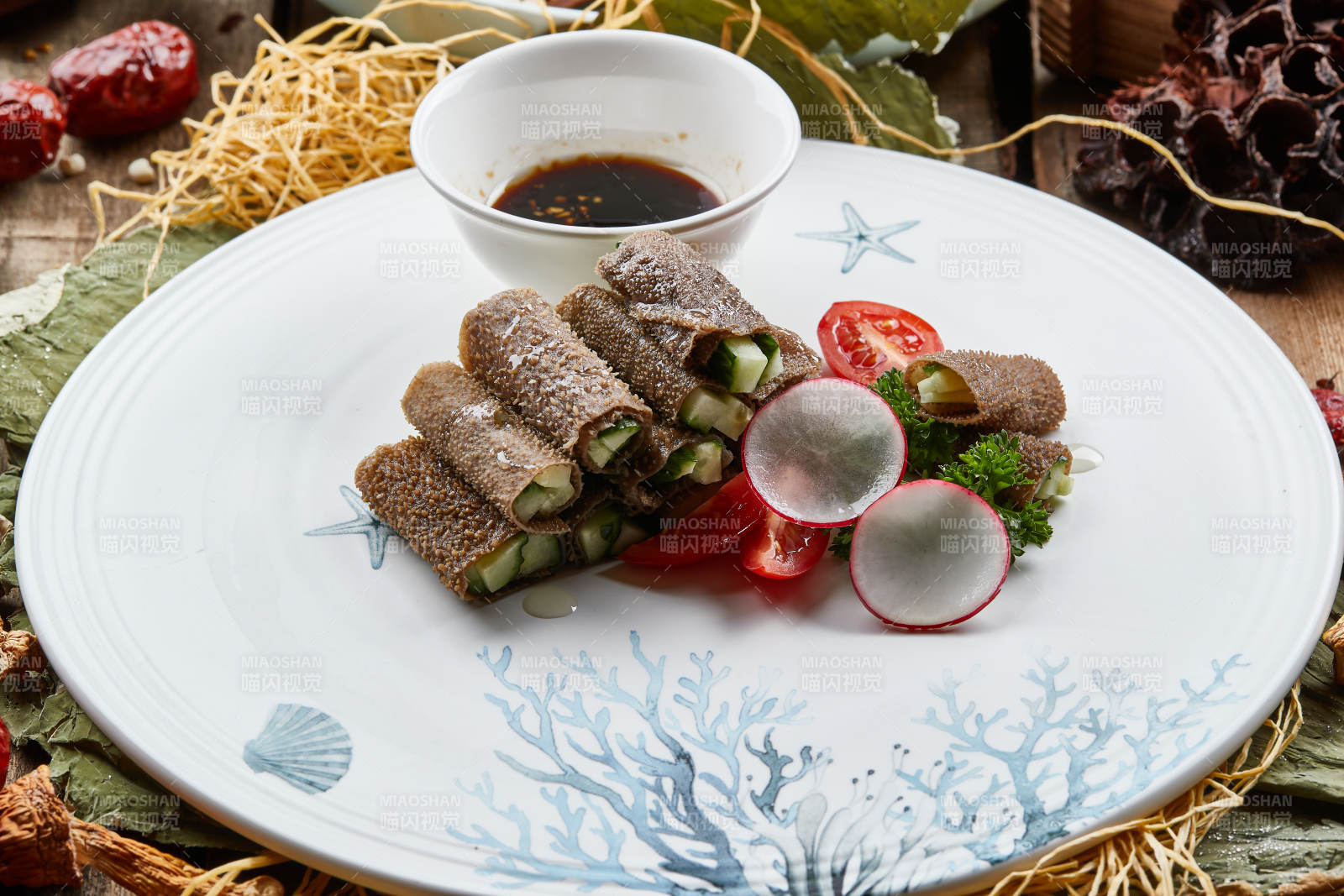 毛肚黄瓜卷图片