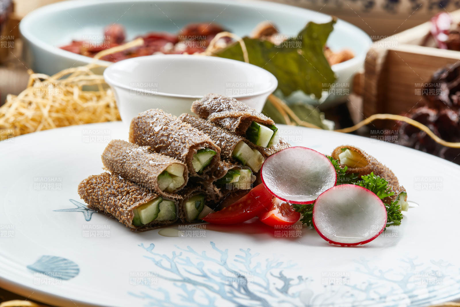 毛肚黄瓜卷图片