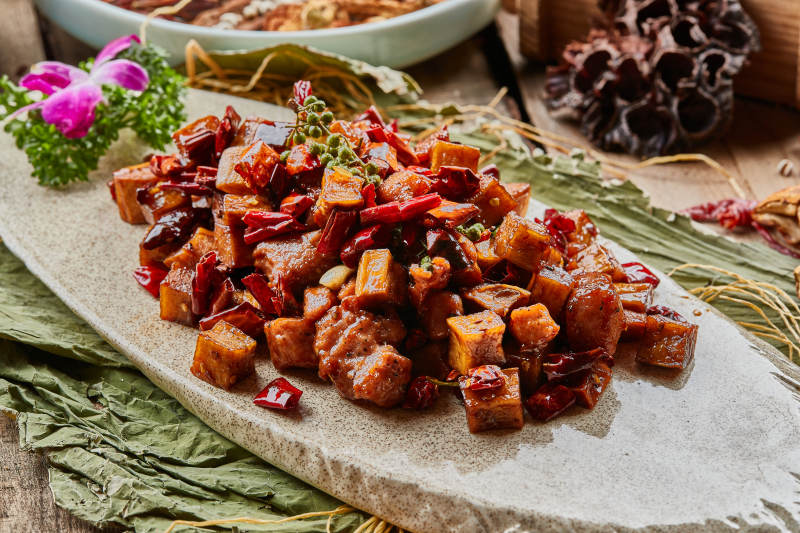 杏鲍菇牛仔粒图片