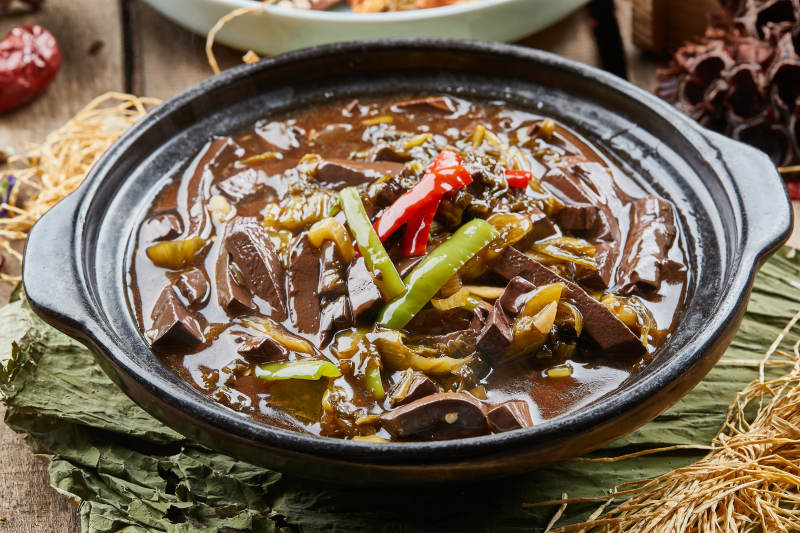 酸汤鸭血粉丝煲图片