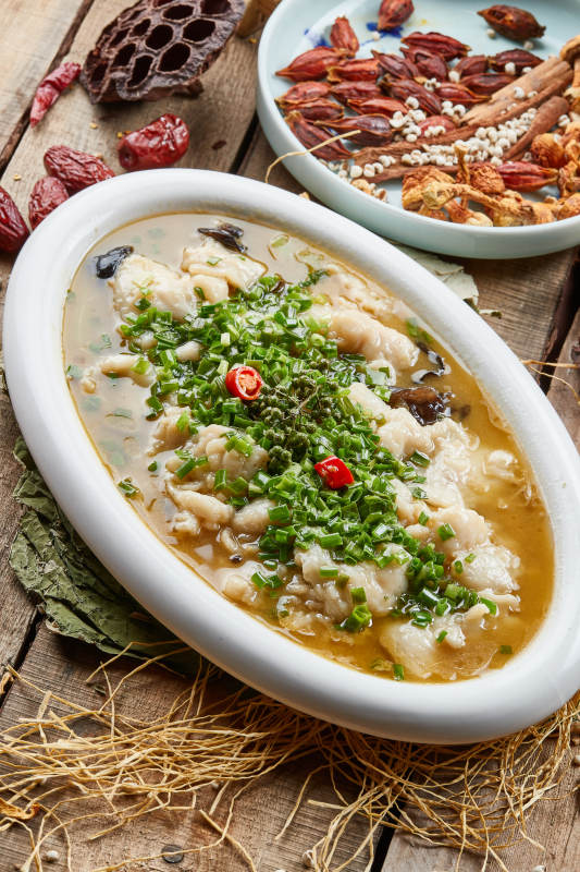 酸汤藤椒鱼片图片