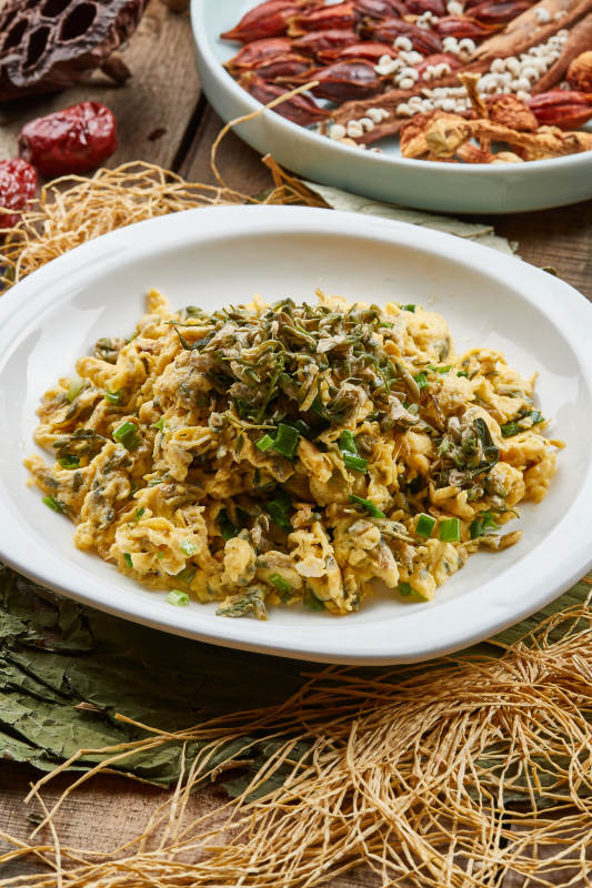 梅干菜炒鸡蛋图片