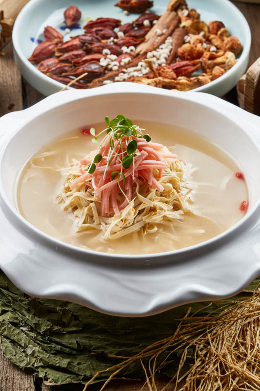 淮扬名菜大烫干丝图片