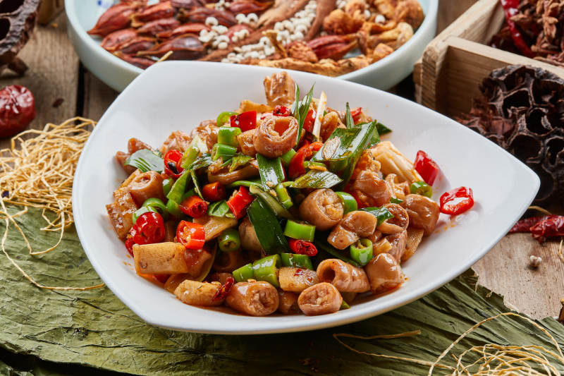 蒜苗溜肥肠图片