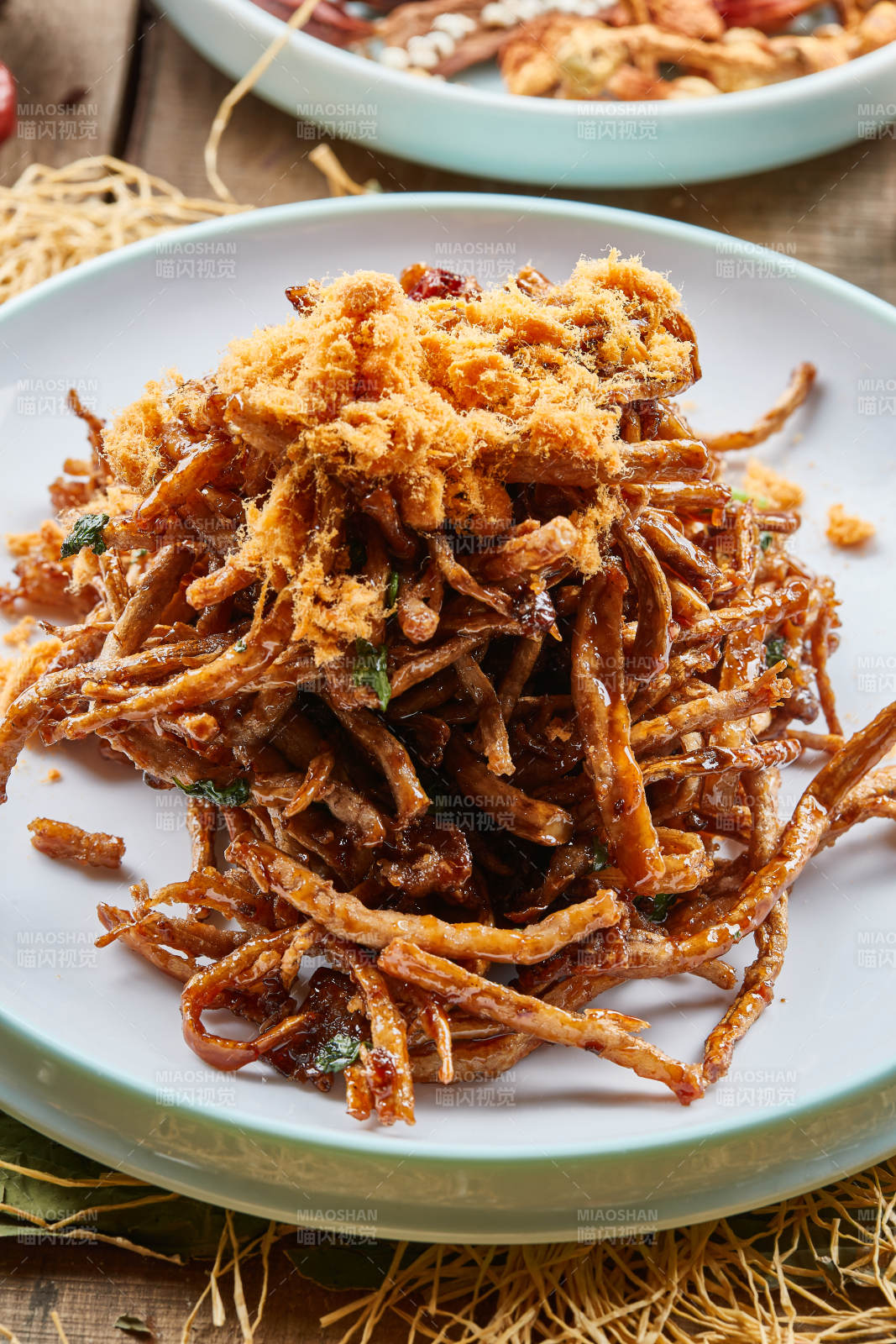 肉松糖醋茶树菇图片