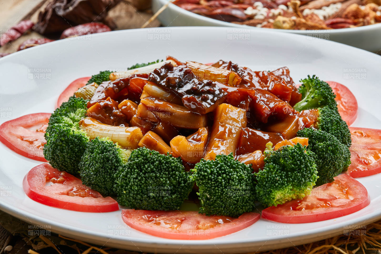 葱烧梅花参图片