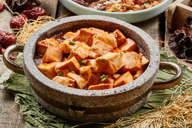 石锅鸡汤鱼豆腐图片
