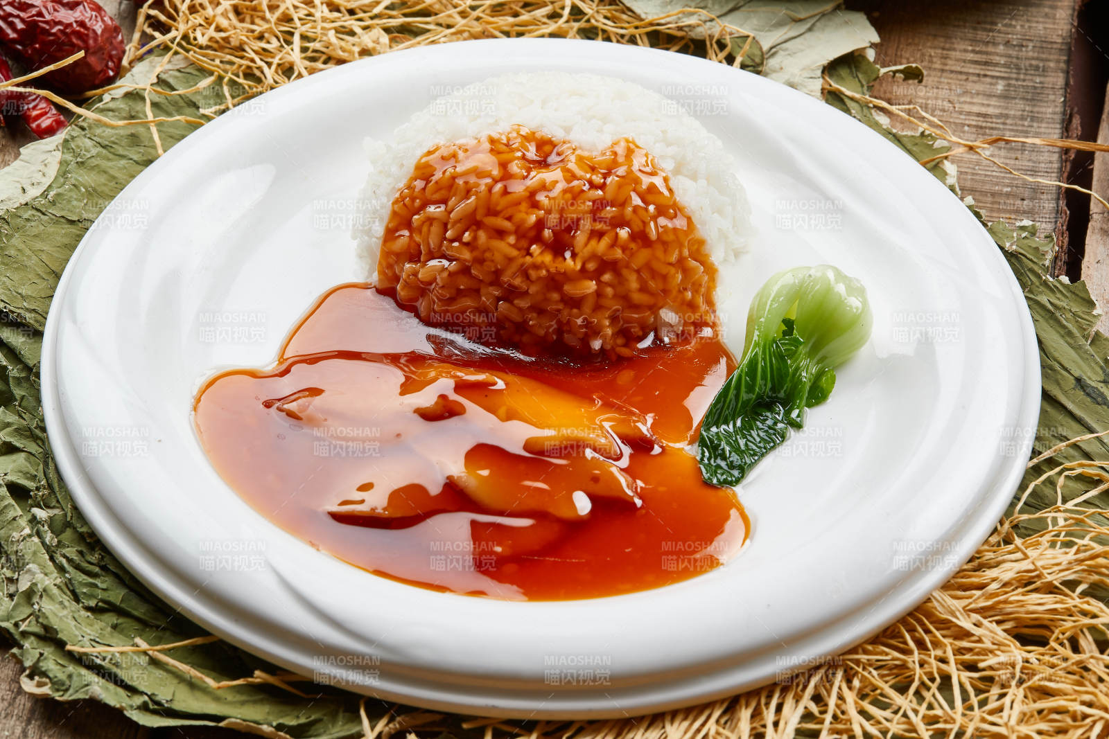 捞汁杏鲍菇饭图片