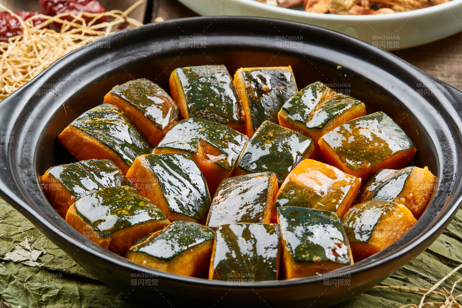 砂锅蜜汁金瓜图片