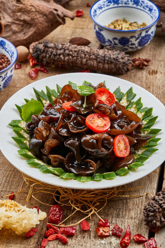 秋葵木耳圣女果图片