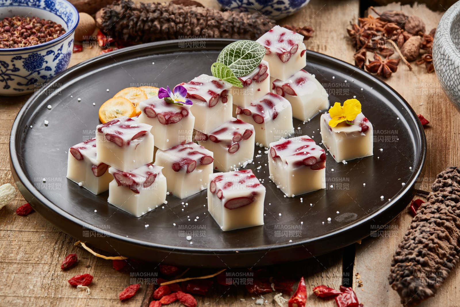风味红豆奶糕图片