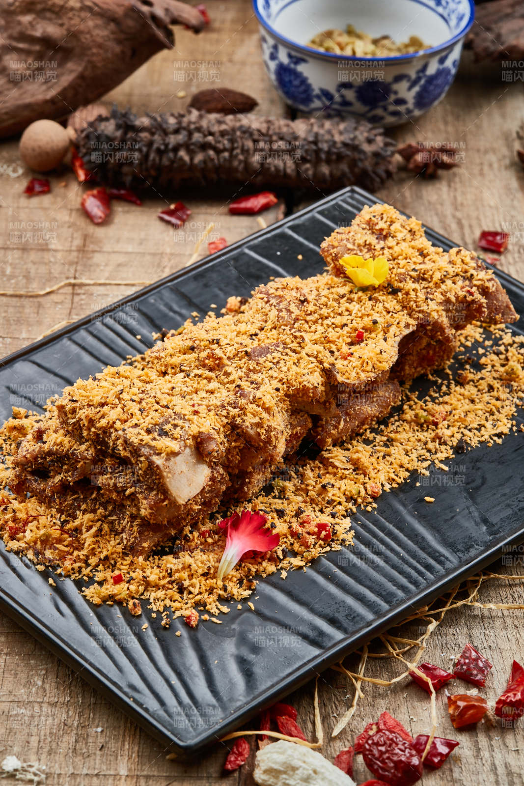 美味撒粉干炸排骨图片