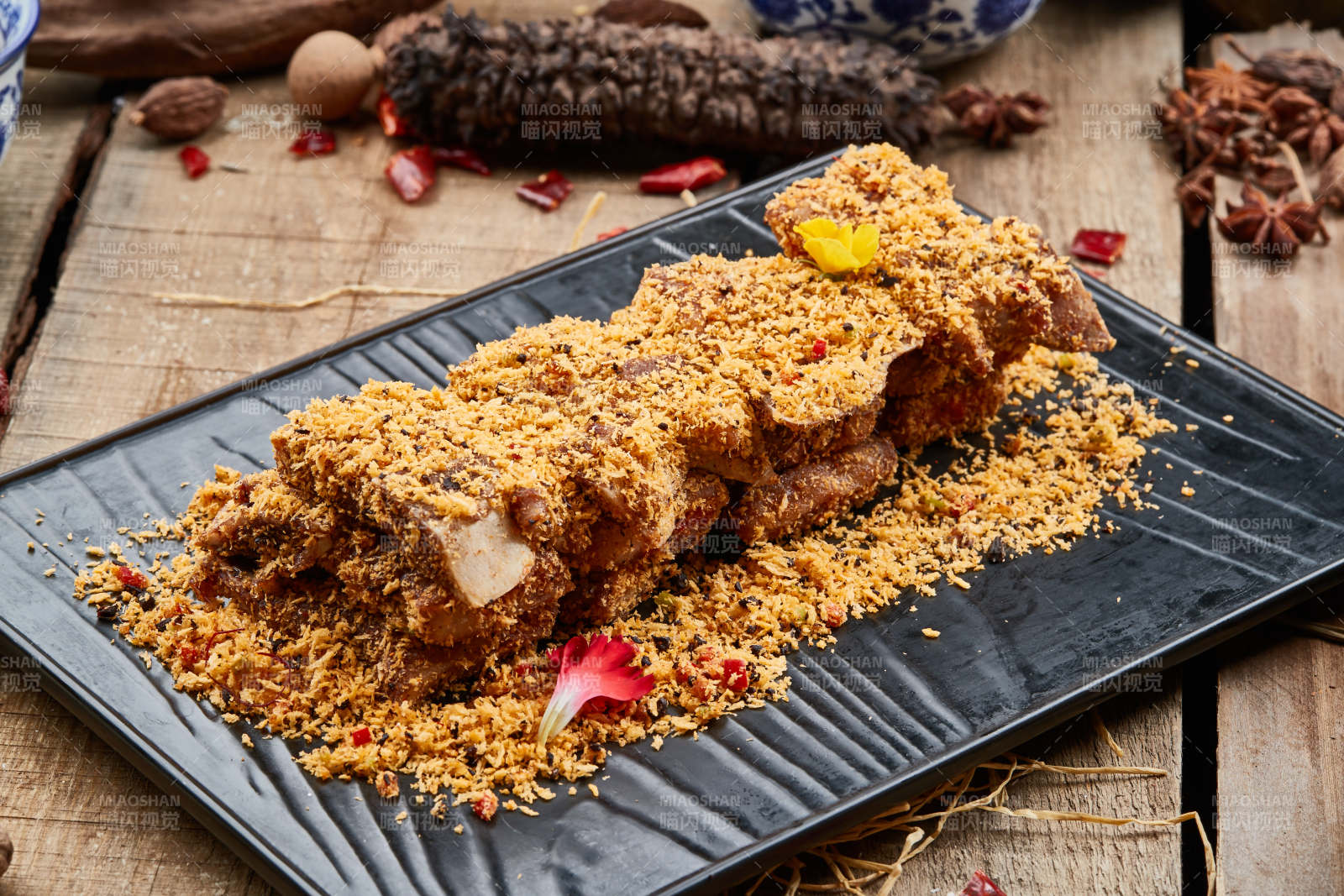 美味撒粉干炸排骨图片