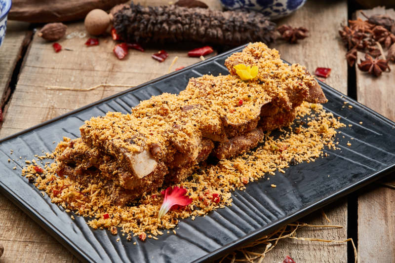 美味撒粉干炸排骨图片