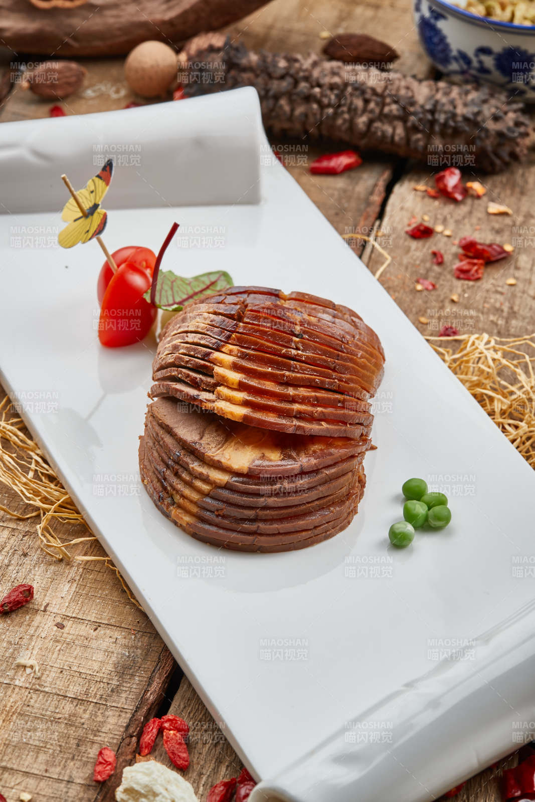 冷切五香牛腱图片