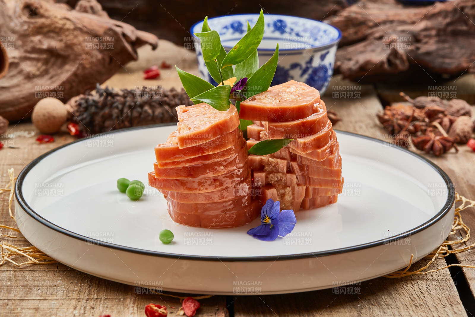 蜂蜜糯米藕图片