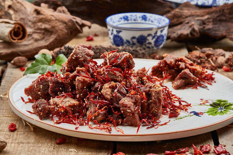 辣椒丝干煸牛腩肉图片