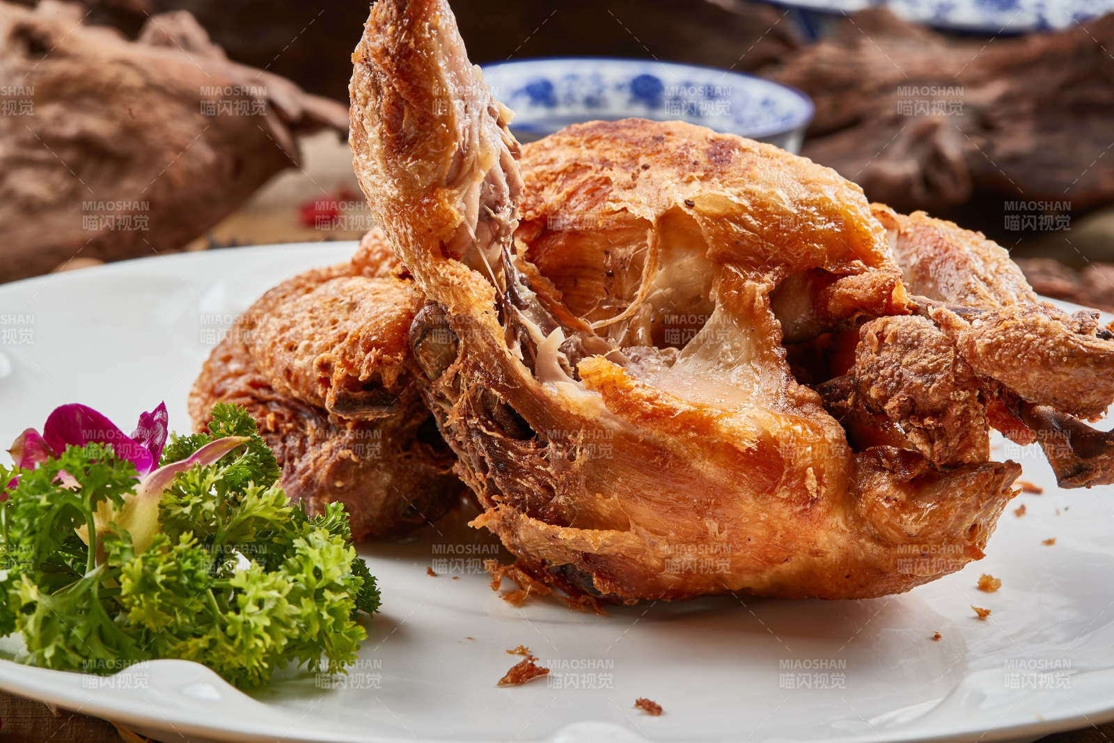 风味香酥炸鸡图片