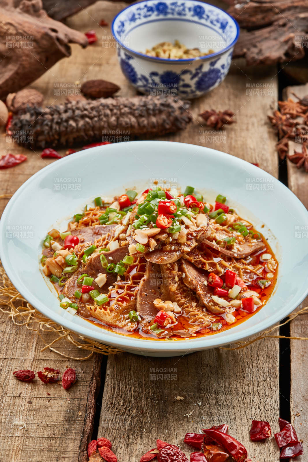 米椒红油金钱肚图片