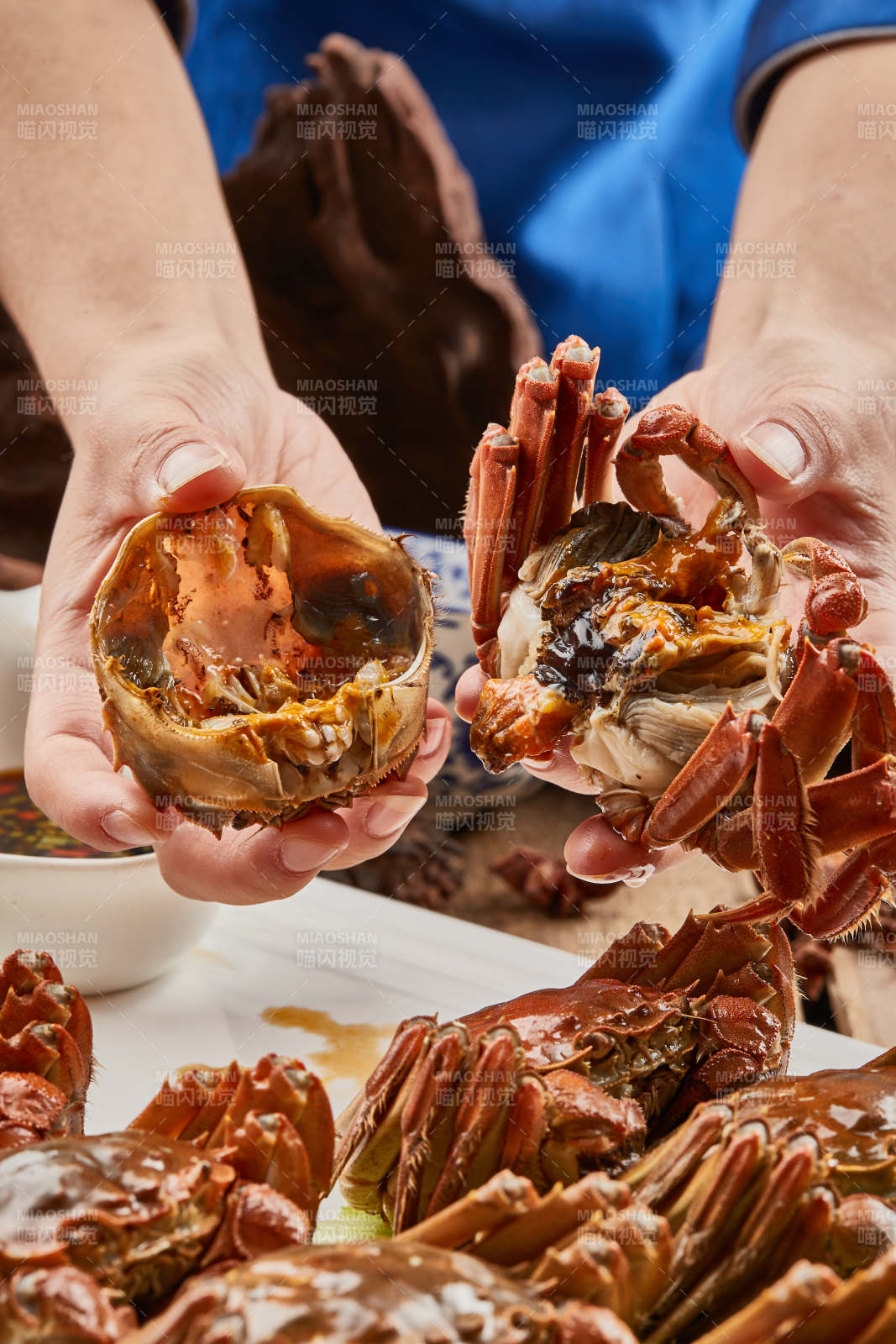 清蒸阳澄湖大闸蟹图片