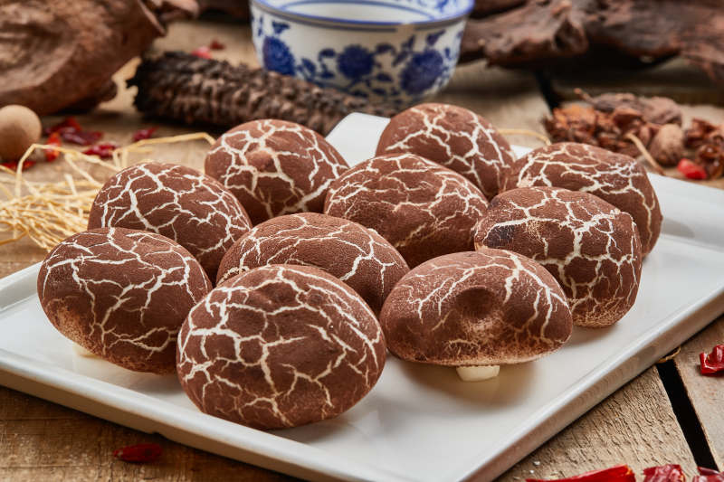 杂粮香菇包图片