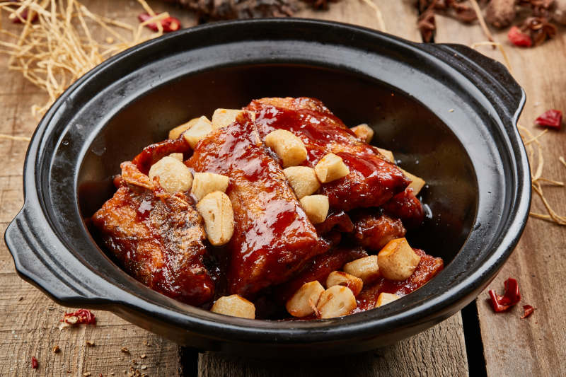 砂锅蒜香带鱼图片