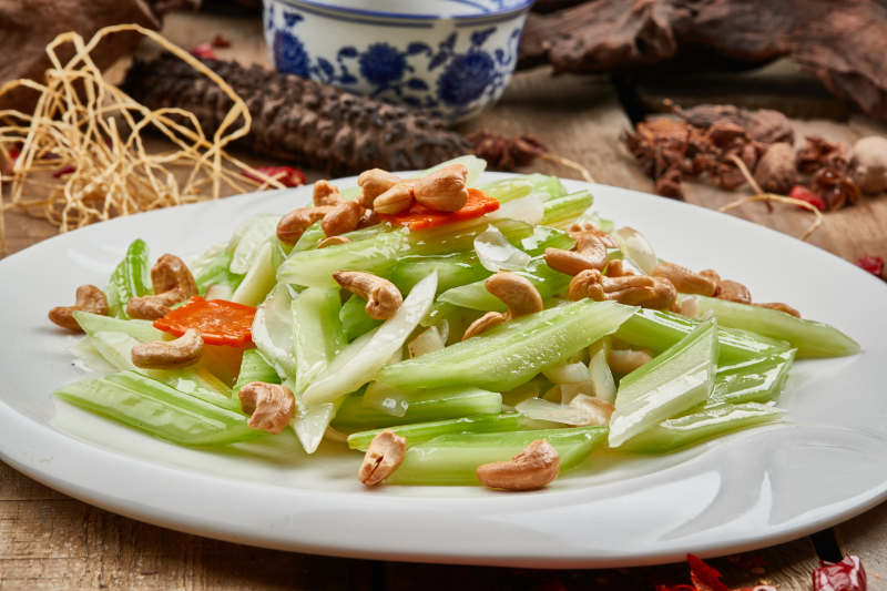 清炒腰果西芹图片