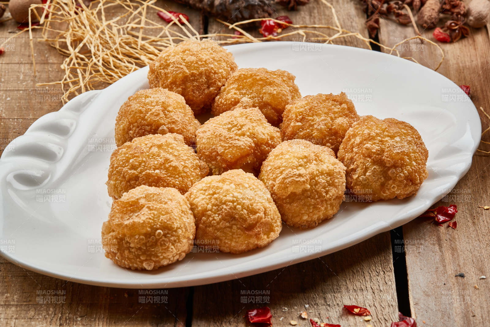 黄米豆馅油炸糕图片