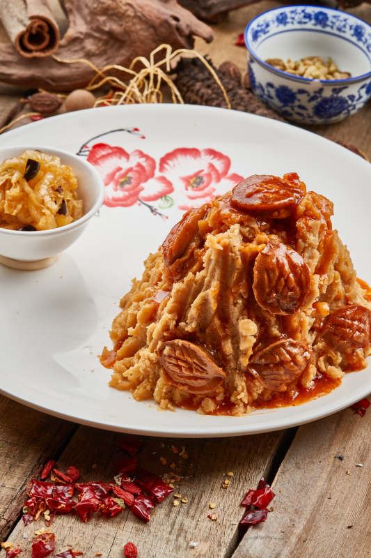 酸菜土豆泥闷鲍鱼图片