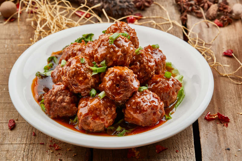 家常红烧丸子图片