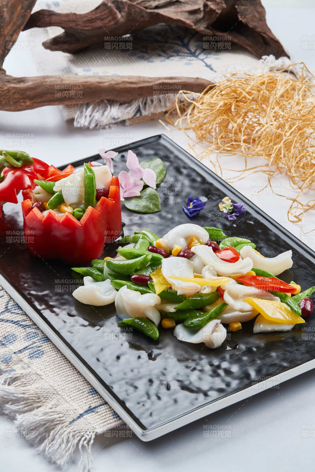 彩椒红豆玉米炒螺片图片