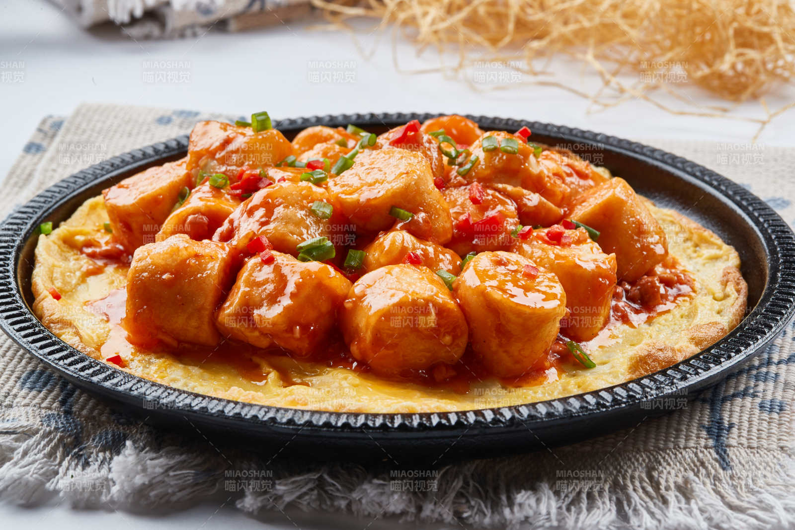 铁板蛋饼香煎日式豆腐图片