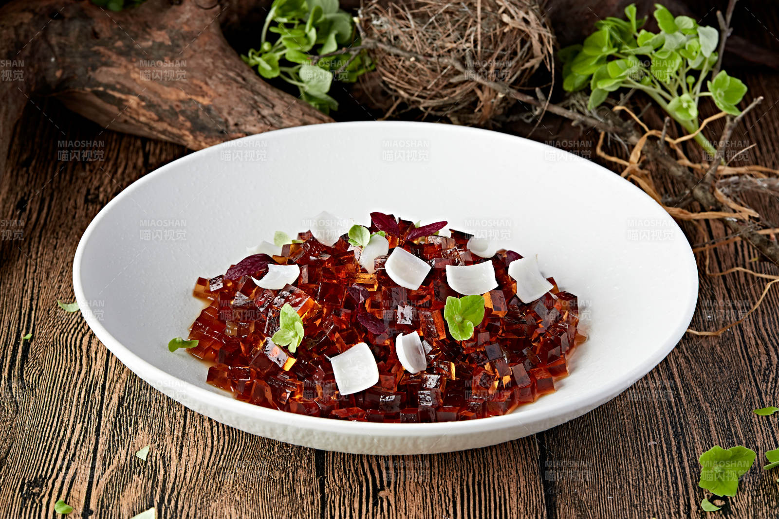 香辣鲍鱼炒丝瓜图片