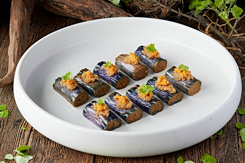 川味熏腊肠切片图片