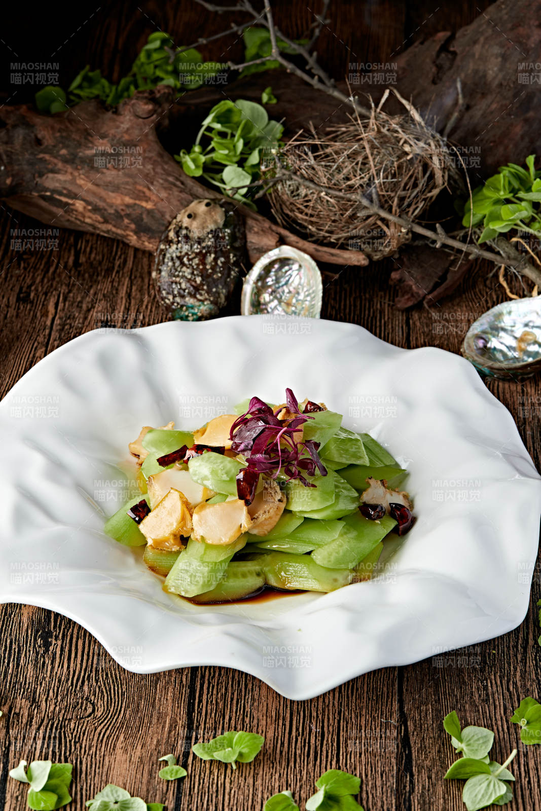 海南椰油白切鸡图片